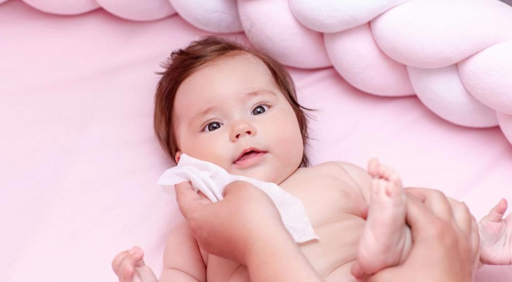 Baby wet wipes
