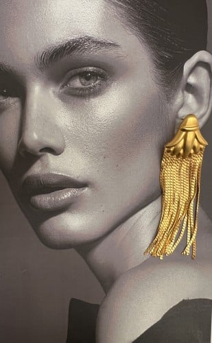 GOLD PLATED LUTUS TASSELE