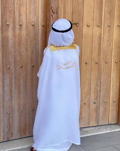 بشت ولادي مطرز بالاسم حسب الطلب