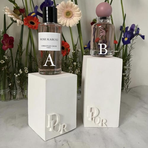 ستاندات عطور DIOR