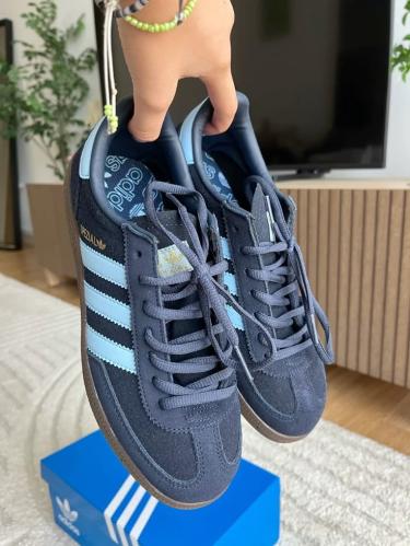 Adidas Samba
