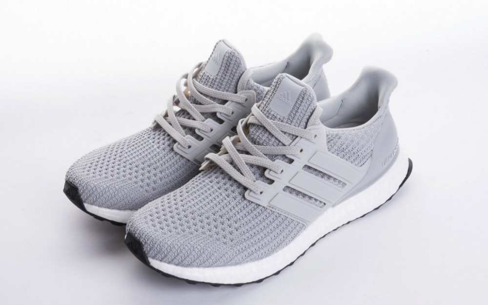 Ultra boost 4.0 hot sale light grey