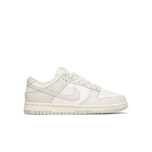 Nike Dunk Low “Light Bone