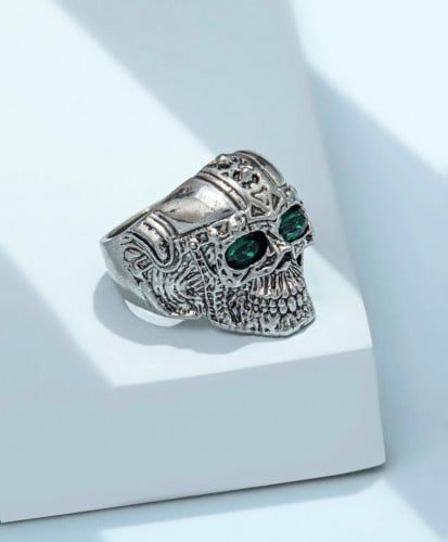 skull ring