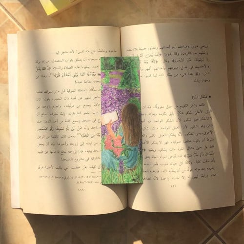 فاصل كتاب - رسم يدوي