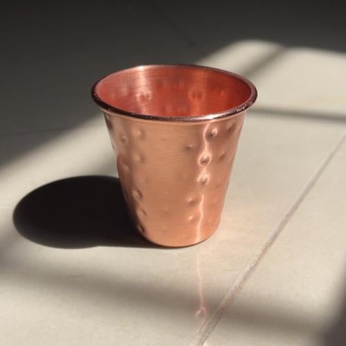 كوب قهوة نحاسي
