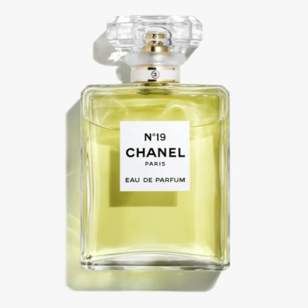 Chanel No. 19 Eau de Parfum 100ml - ساره ستور