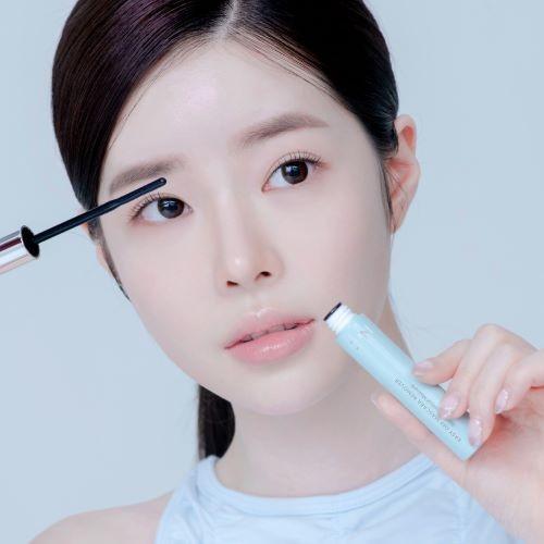 مزيل ماسكرا