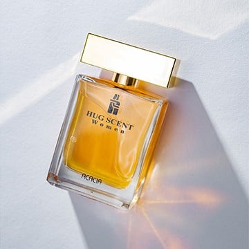 عطر هوج سنت الذهبي 100مل Hug Scent Perfume