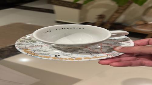 Eli cup the sixth missing cup Rauschenberg Paris