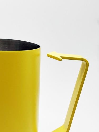 بتشر داش اورو الفائز بجائزة آرت اللاتيه 2022 لون ابيض Dash ARROW JUG