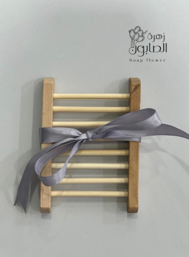حامل خشبي ضد الماء