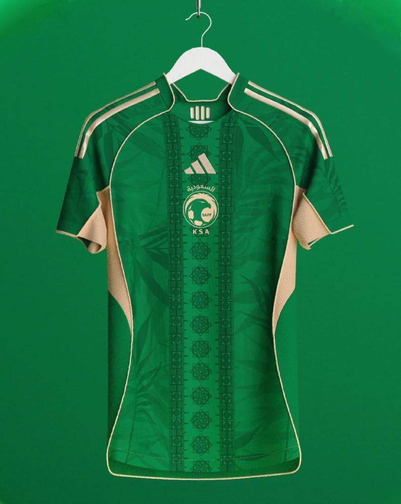 تيشرت المنتخب تصميم خاص