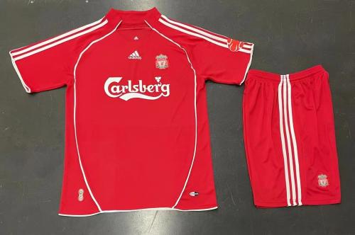 طقم ليفربول كلاسيك 2006
