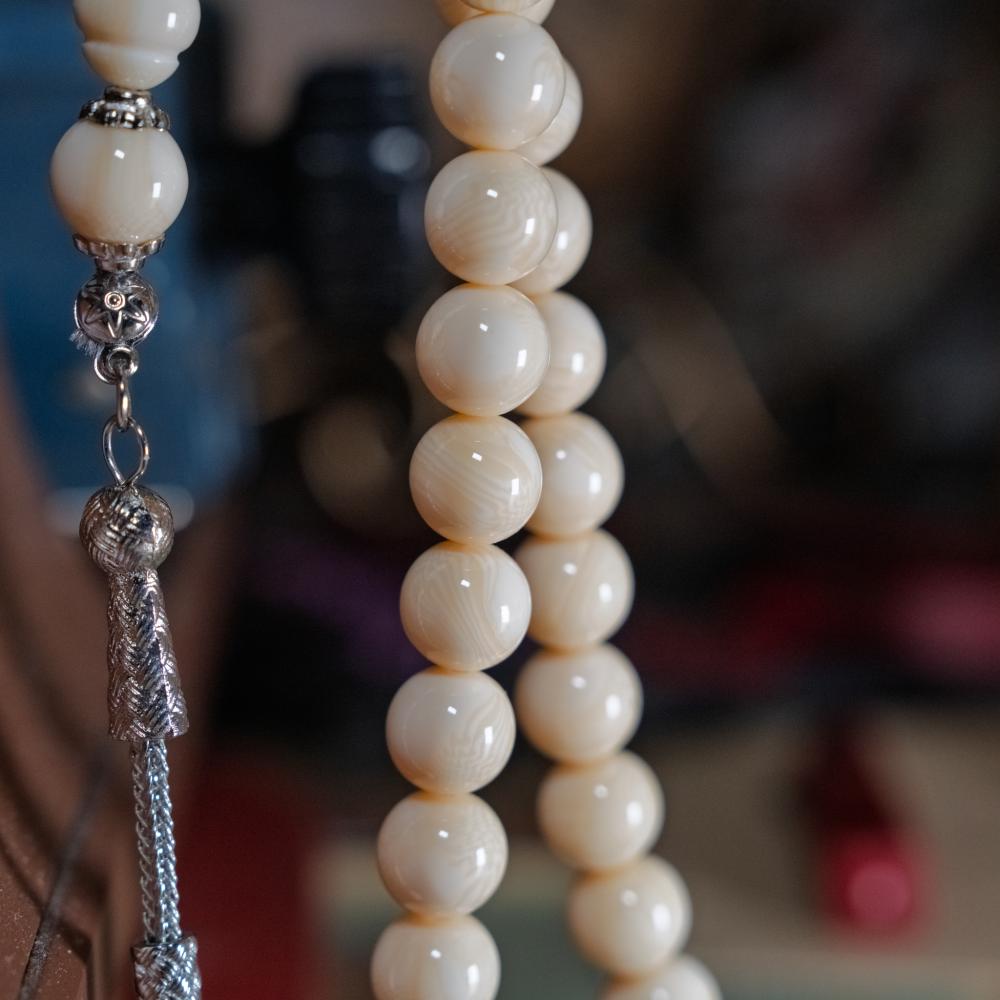 سبحة بكلايت بصمة عاج