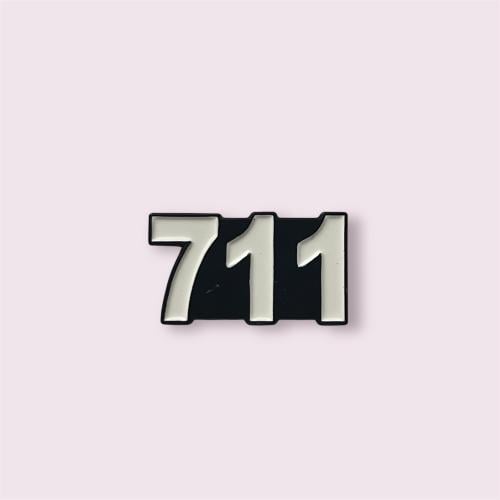 ستيكر حديد لصق 711