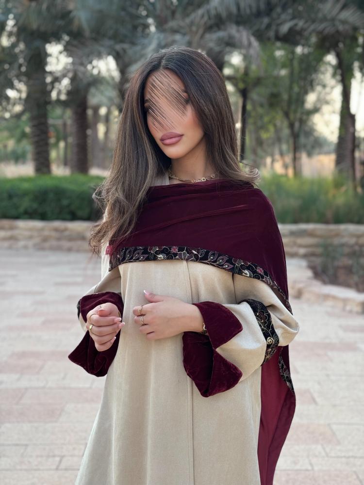 D170 -بيج بعنابي