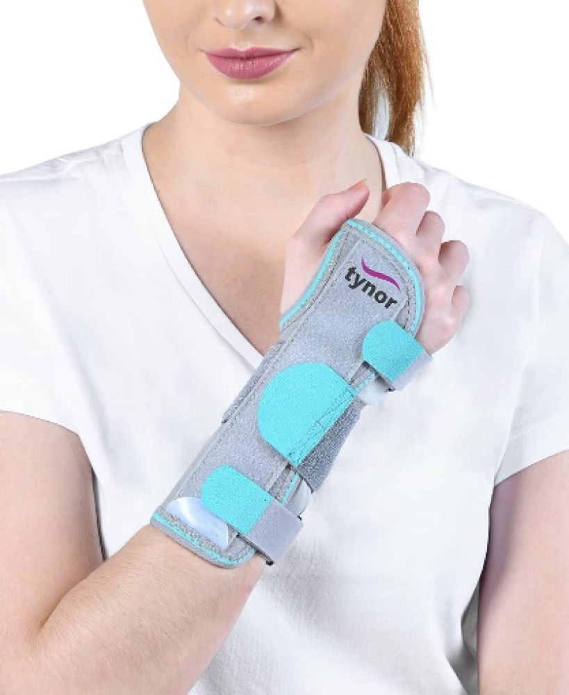 تينور جبيرة معصم قصيرة TYNOR E 43 Wrist Splint Ambidextrous