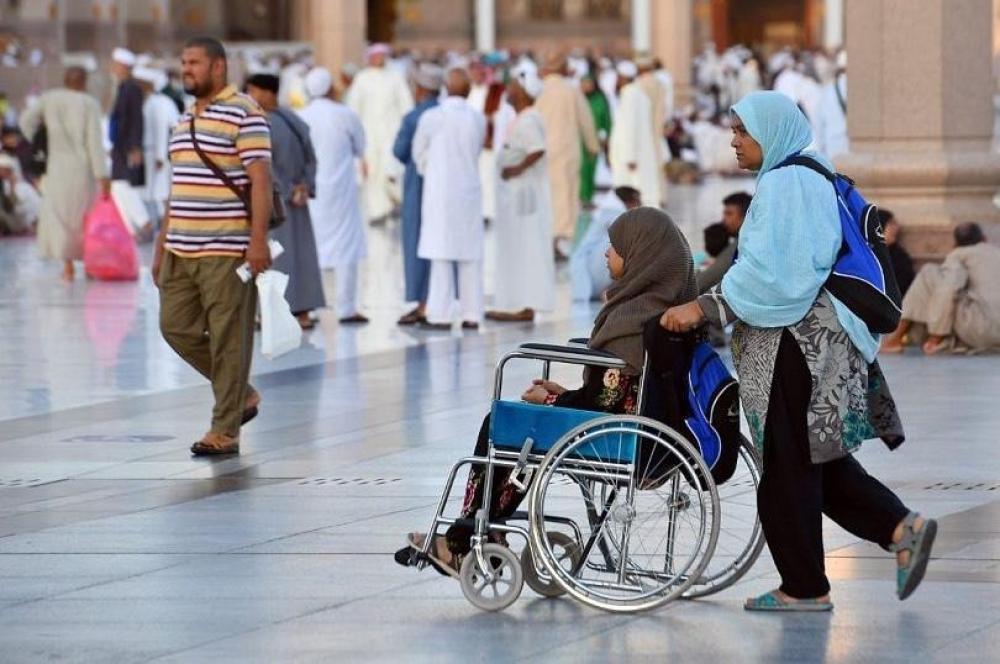 "Benefits of Portable Medical Chairs for Elderly and Disabled Pilgrims"