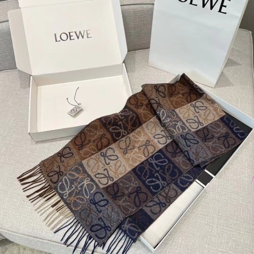 سكارف LOEWE