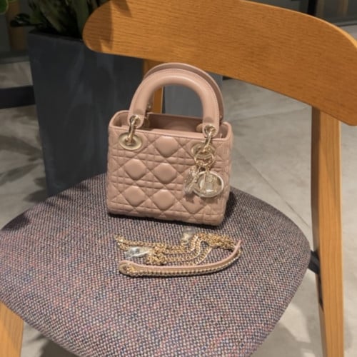 ليدي ديور ميني