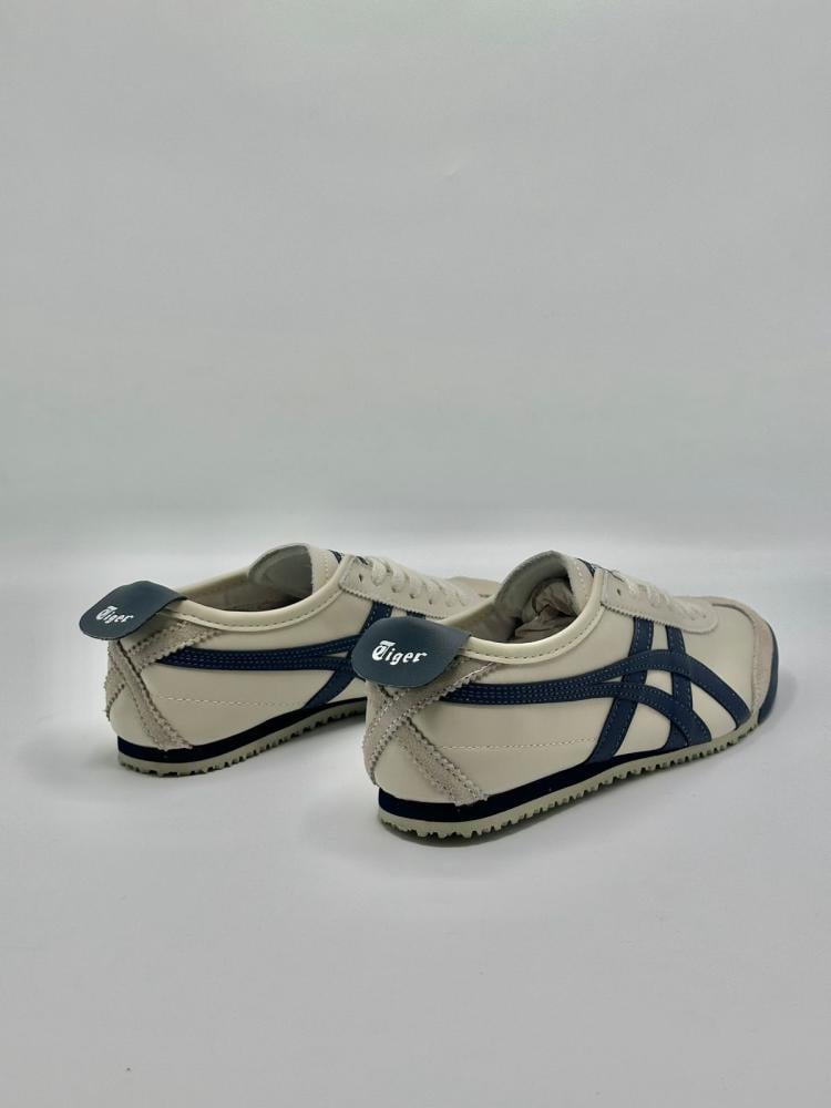 ONITSUKA TIGER