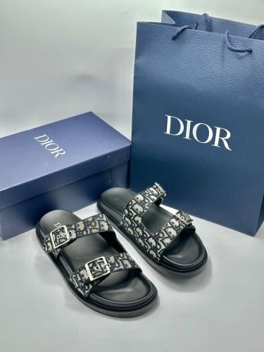 DIOR