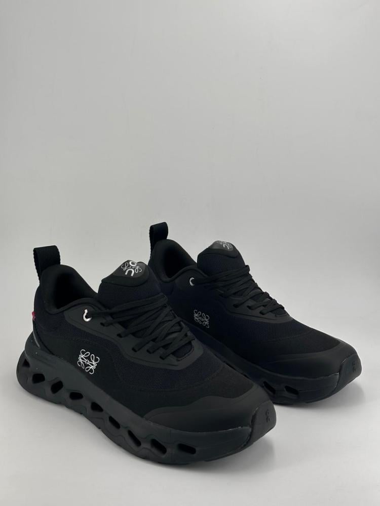 On Running x Loewe CloudTilt