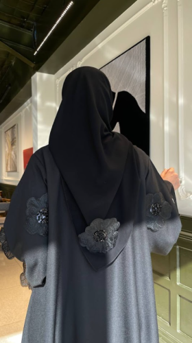 عباية تطريز ورد