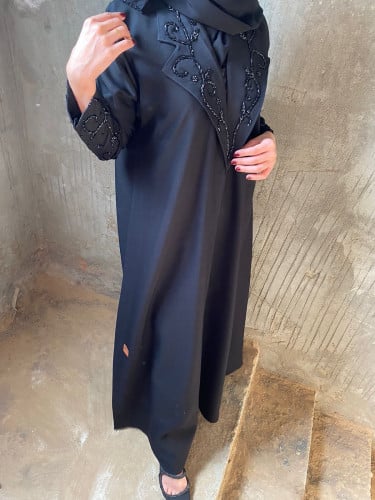 عباية لمار ياقه شك