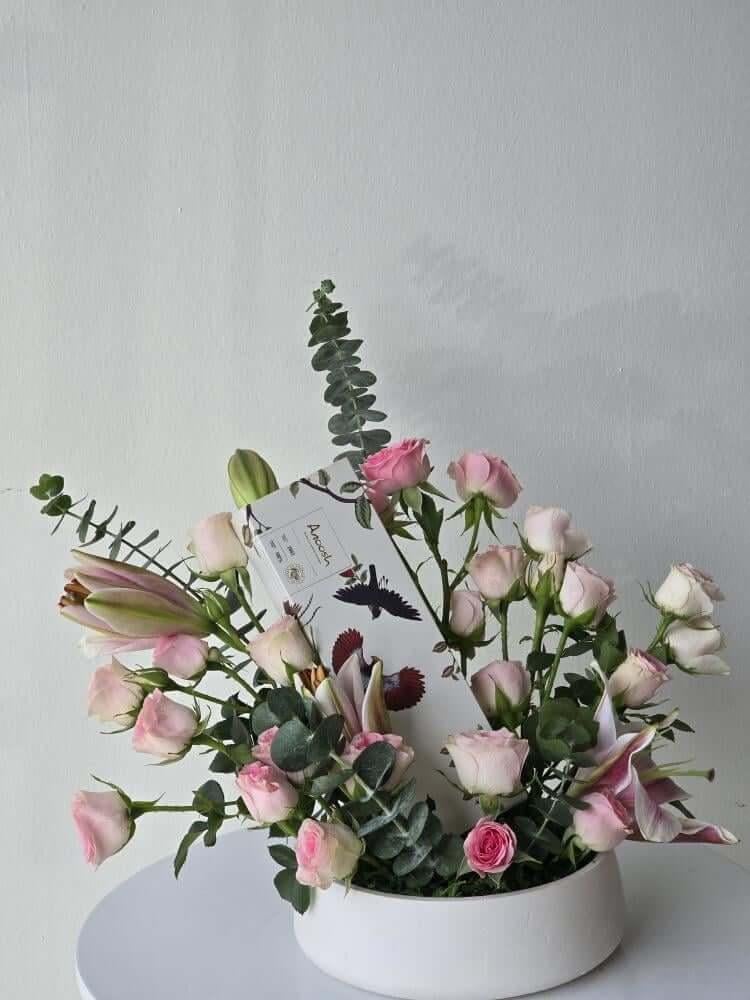 فازة ورد مع شوكلت انوش