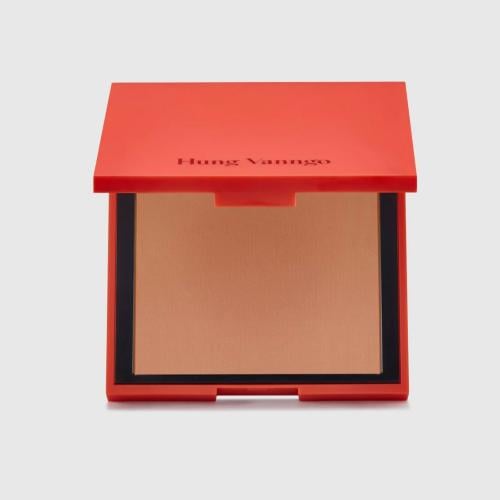 hung vanngo beauty Soft Focus Blurring Matte Powder Bronzer