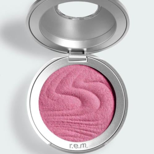 فوريRem beauty HYPERNOVA SATIN MATTE BLUSH