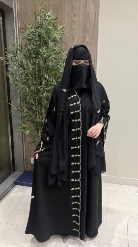 عباية لوزة
