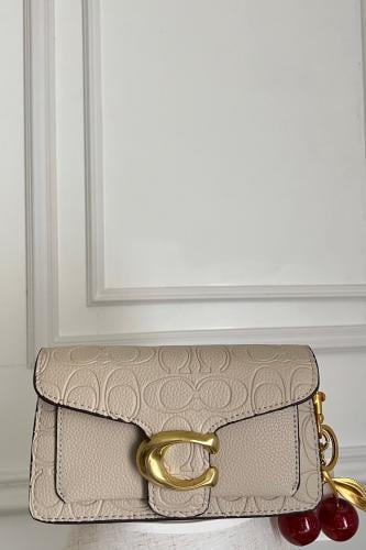 كوتش COACH