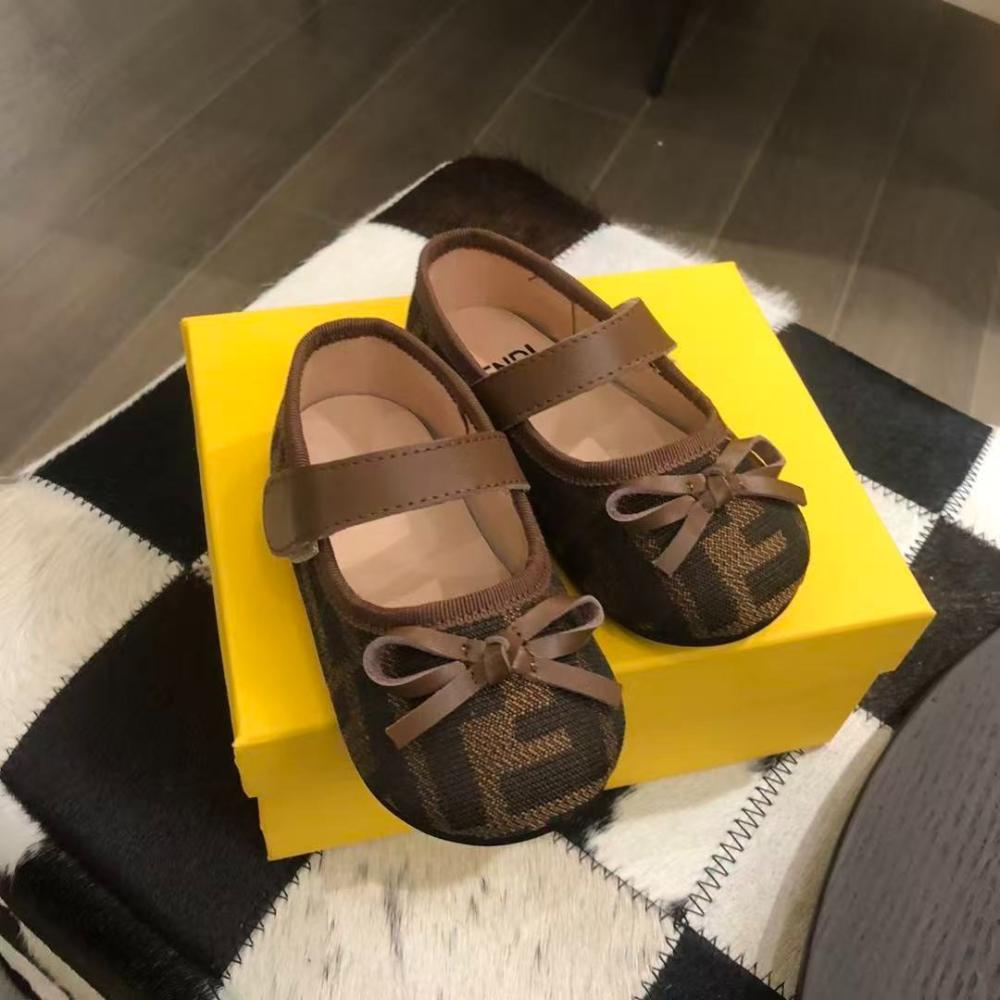 أخذية اطفال  FANDI تقليد أعلى جودة