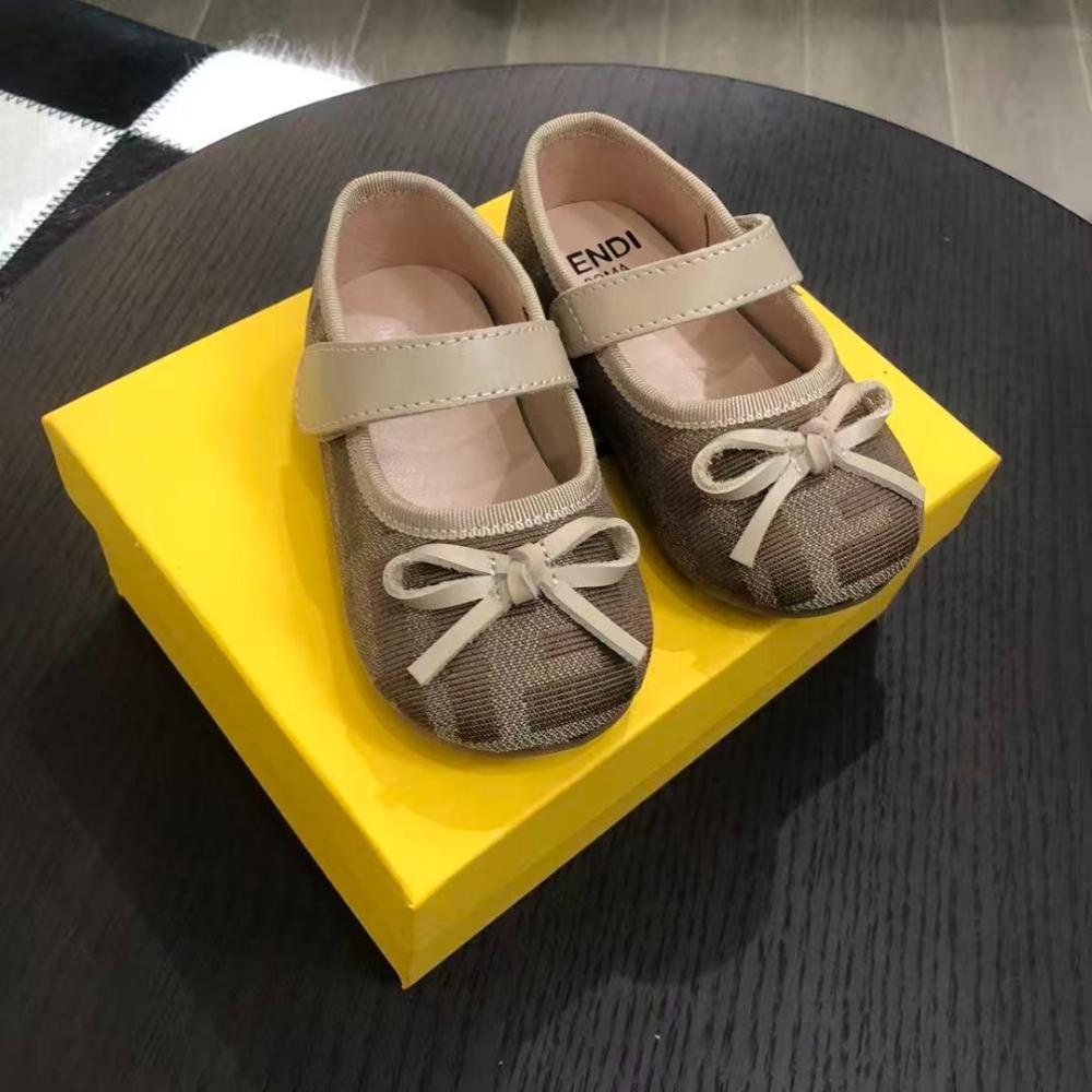 أخذية اطفال  FANDI تقليد أعلى جودة