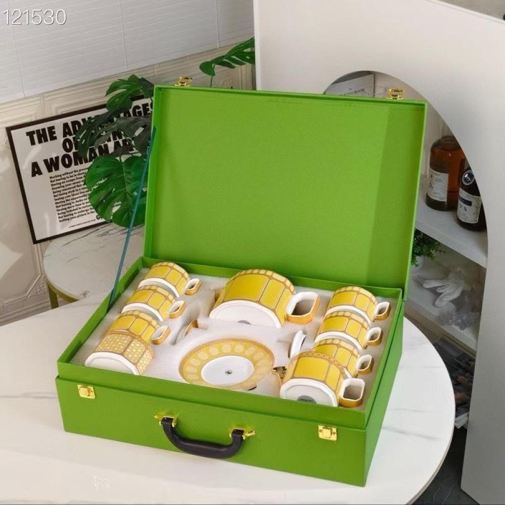 طقم شاي فاخر من مجموعة Swarovski  -  تقليد أعلى جودة