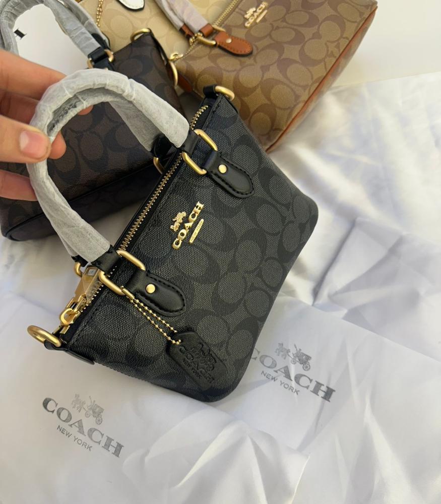 شنط حريمي جلد طبيعي