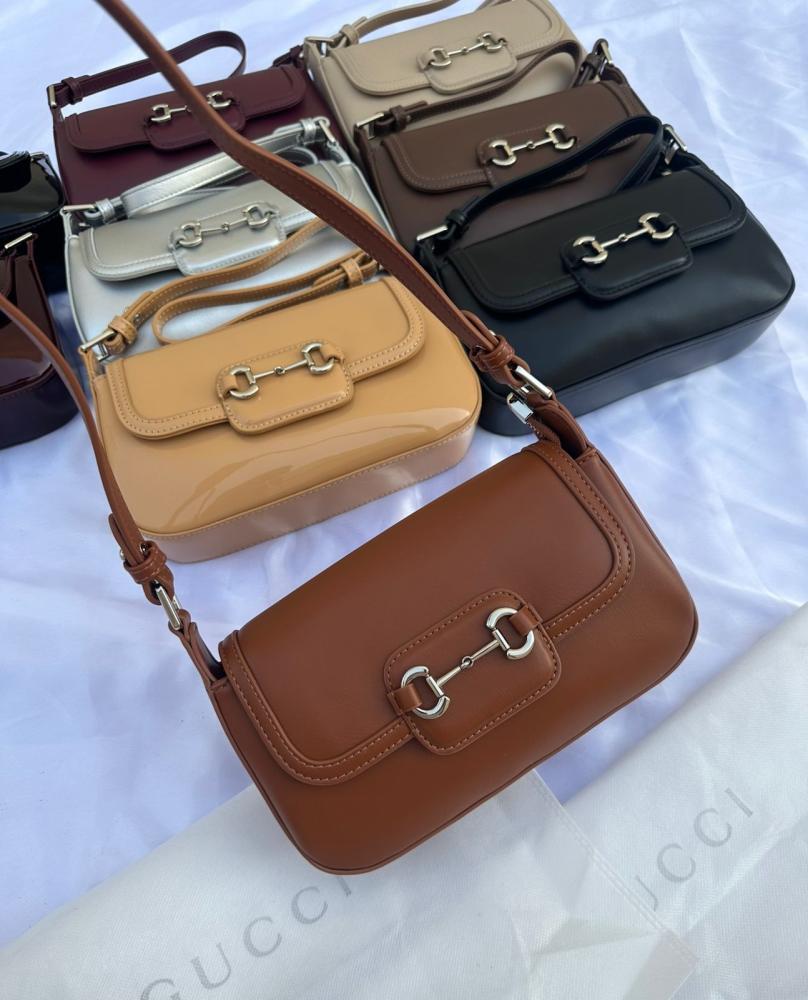 شنط خروج صغيره