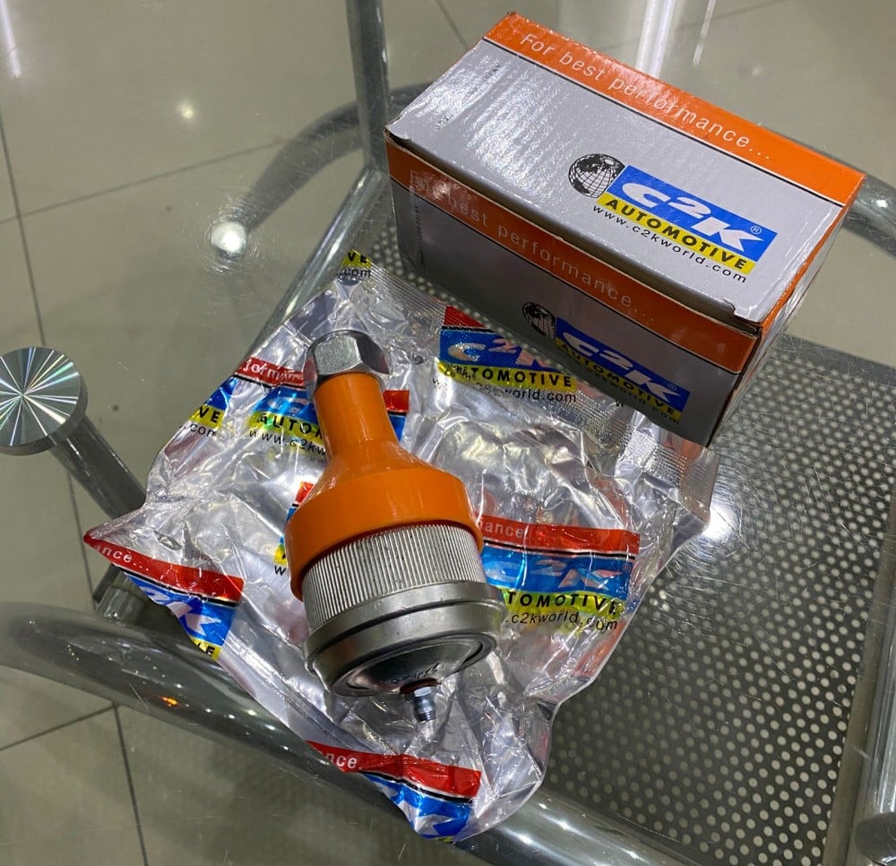 ركبة تحت فورد فكتوريا - ماركيز  موديل 1998- 2002امريكي C2K