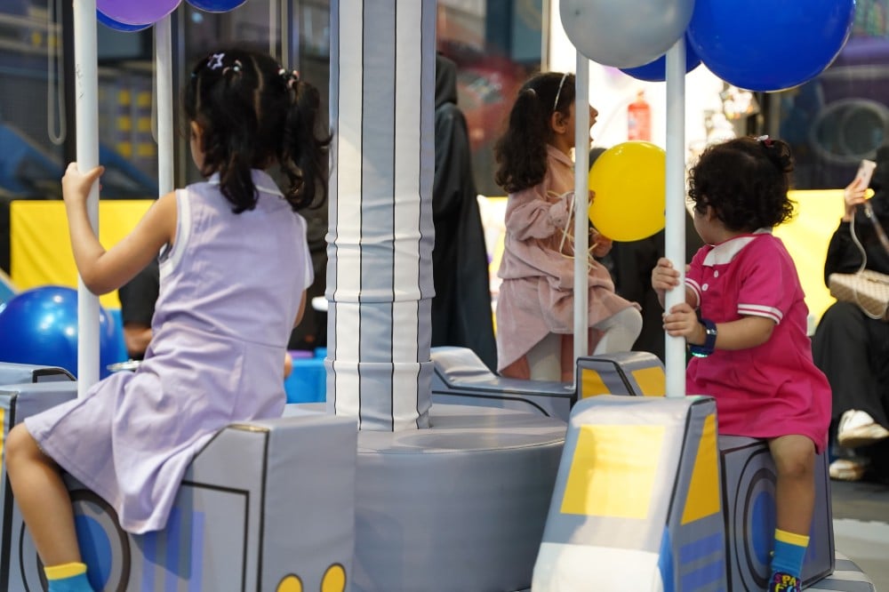 تأثير الألعاب الجماعية على تطوير العلاقات الاجتماعية والتعاون بين الأطفال