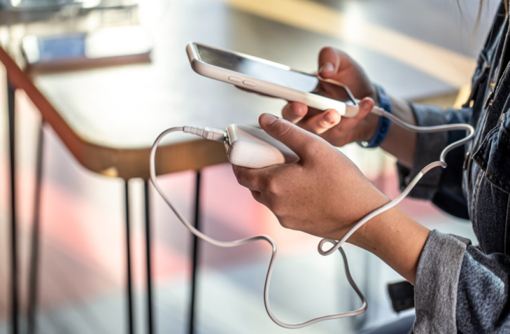 هل استخدام الجوال أثناء الشحن خطر؟