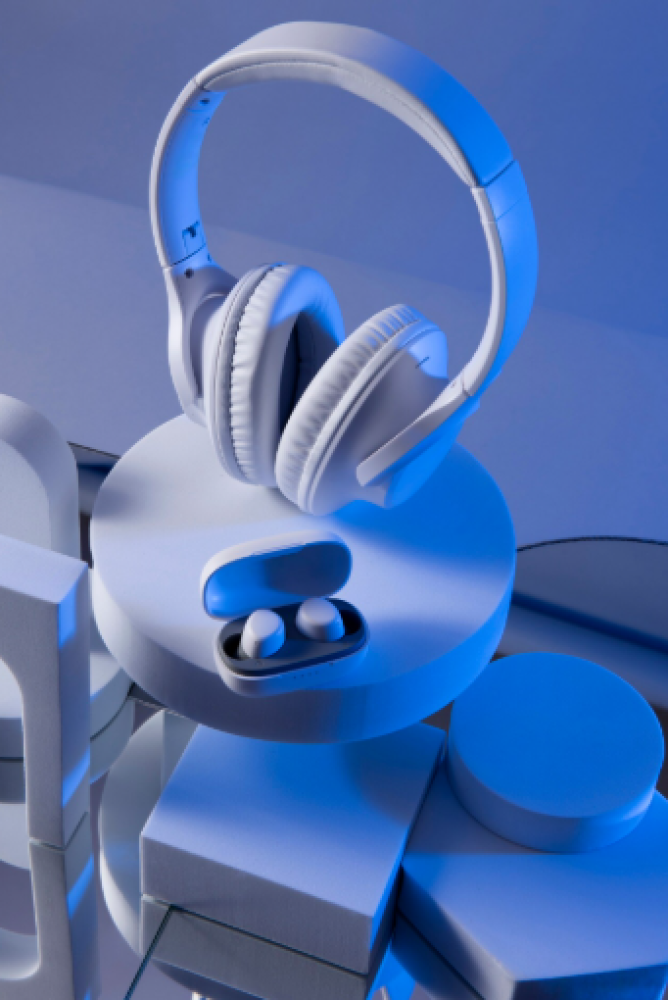 لماذا صوت السماعات ضعيف وكيفية إصلاحه؟ دليلك لاستعادة نقاء الصوت