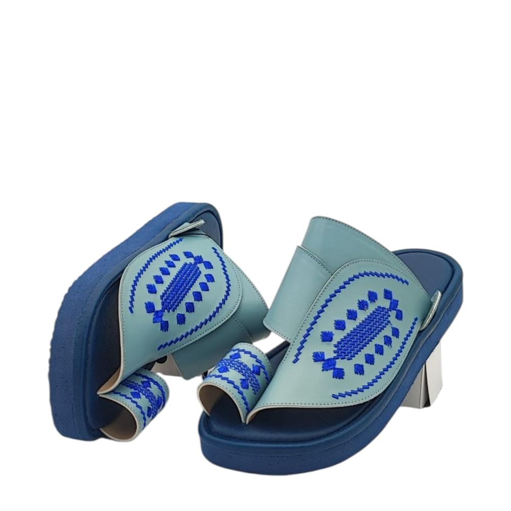 حذاء شرقي مطرز سماوي دعسة طبي وطني