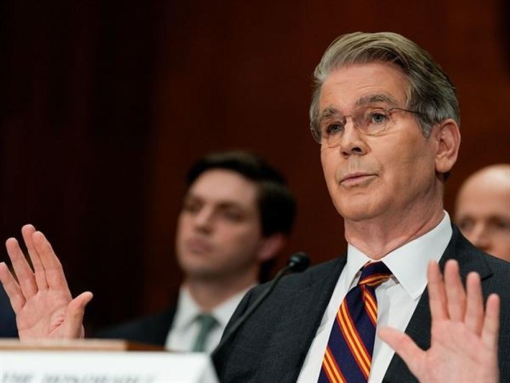 بيسنت يتهم الصين بإحداث تقلبات في أسعار الذهب