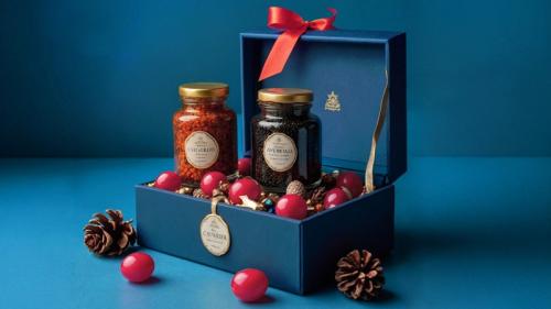 الاناقة دليلك لإطلالة لا تُنسى