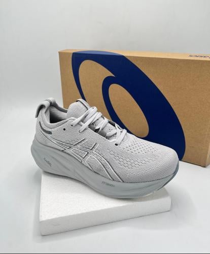 ASICS 4