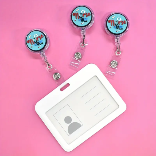 تعليقة بطاقة خاصه للممرضات