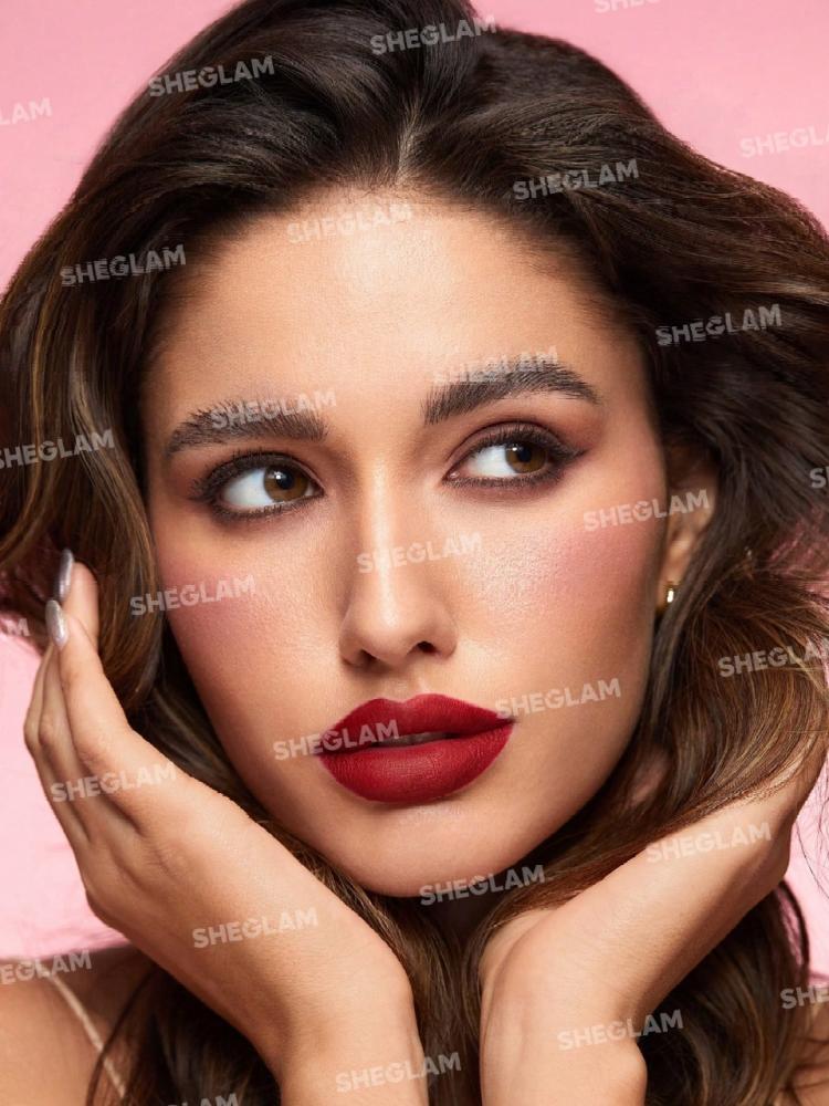 Shaglam Long Lasting Matte Lipstick Crimson - ڤانير